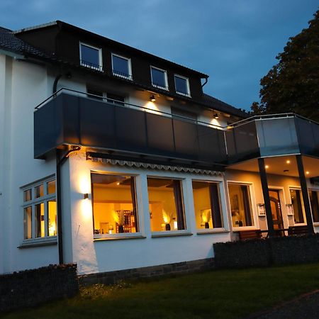 Luebkes Ferienwohnungen & Apartments Allendorf  외부 사진